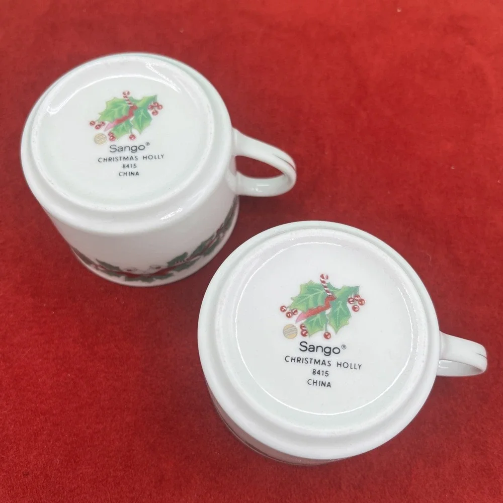 1990 Sango Christmas Holly Teacups 2‎ Pc Sets Candy Canes Bells 8415 Gold Rim